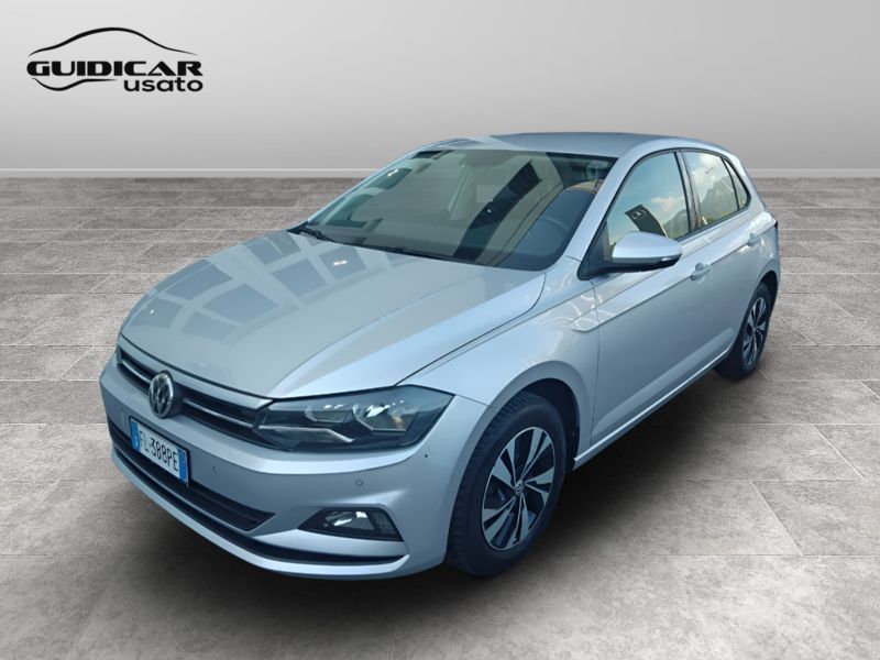 GuidiCar - VOLKSWAGEN Polo 2017 Polo 5p 1.0 mpi Comfortline 75cv Usato