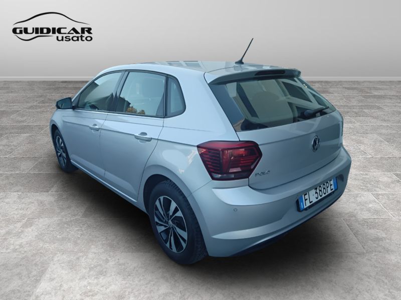 GuidiCar - VOLKSWAGEN Polo 2017 Polo 5p 1.0 mpi Comfortline 75cv Usato