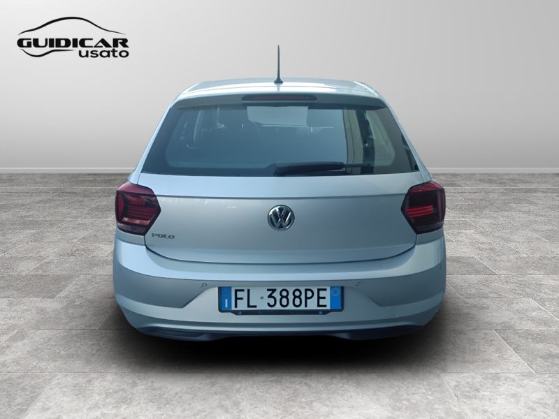 GuidiCar - VOLKSWAGEN Polo 2017 Polo 5p 1.0 mpi Comfortline 75cv Usato