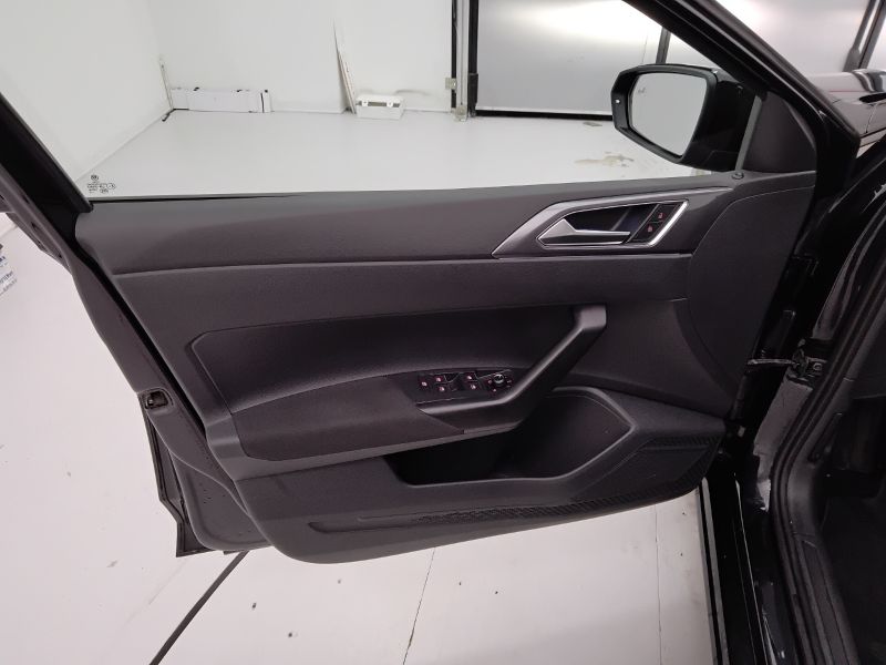 GuidiCar - VOLKSWAGEN Polo 2021 Polo 5p 1.0 tgi Highline 90cv my19 Usato