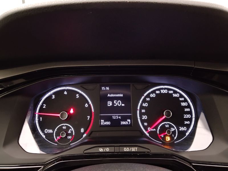 GuidiCar - VOLKSWAGEN Polo 2018 Polo 5p 1.0 tsi Comfortline 95cv Usato