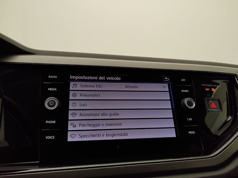 GuidiCar - VOLKSWAGEN Polo 2018 Polo 5p 1.0 tsi Comfortline 95cv Usato