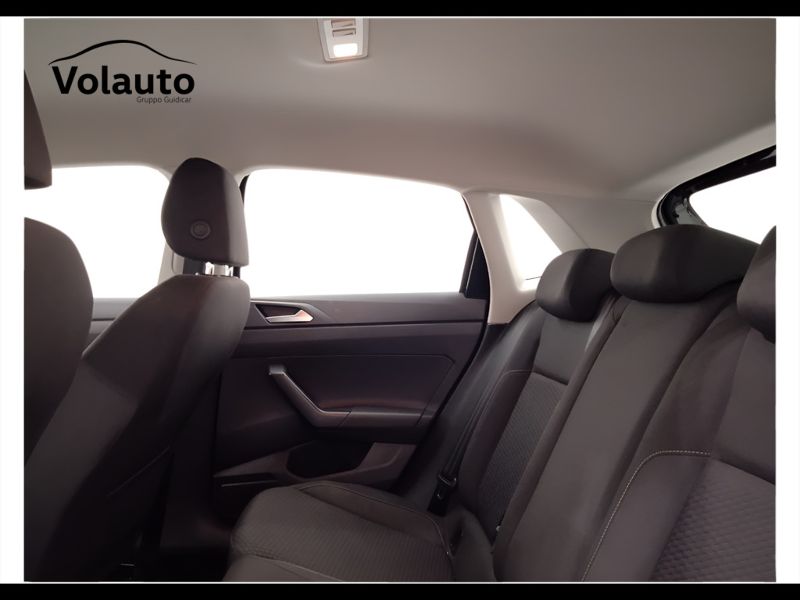 GuidiCar - VOLKSWAGEN Polo 2018 Polo 5p 1.0 tsi Comfortline 95cv Usato