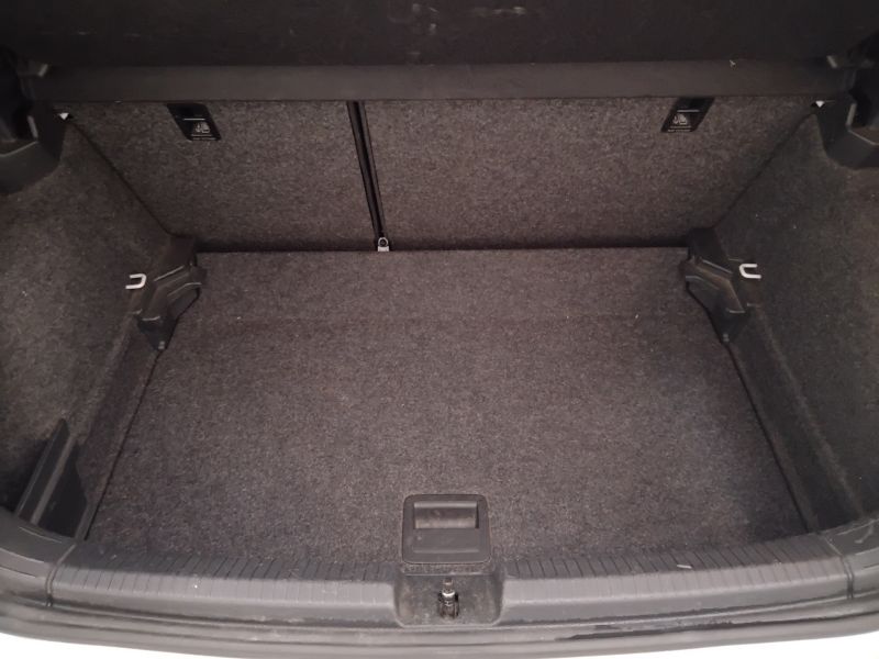 GuidiCar - VOLKSWAGEN Polo 2019 Polo 5p 1.6 tdi Comfortline 80cv Usato
