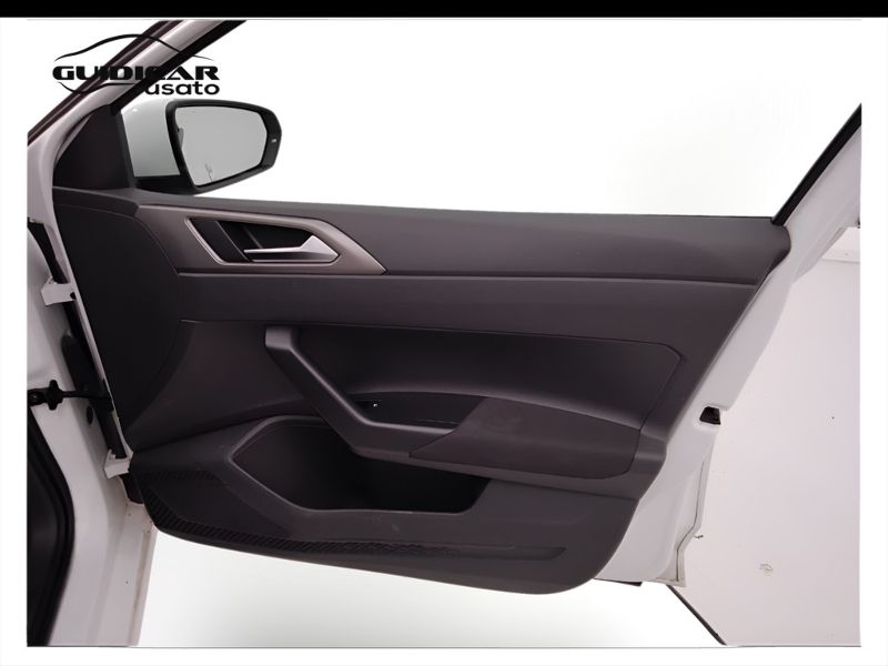 GuidiCar - VOLKSWAGEN Polo 2019 Polo 5p 1.6 tdi Comfortline 80cv Usato