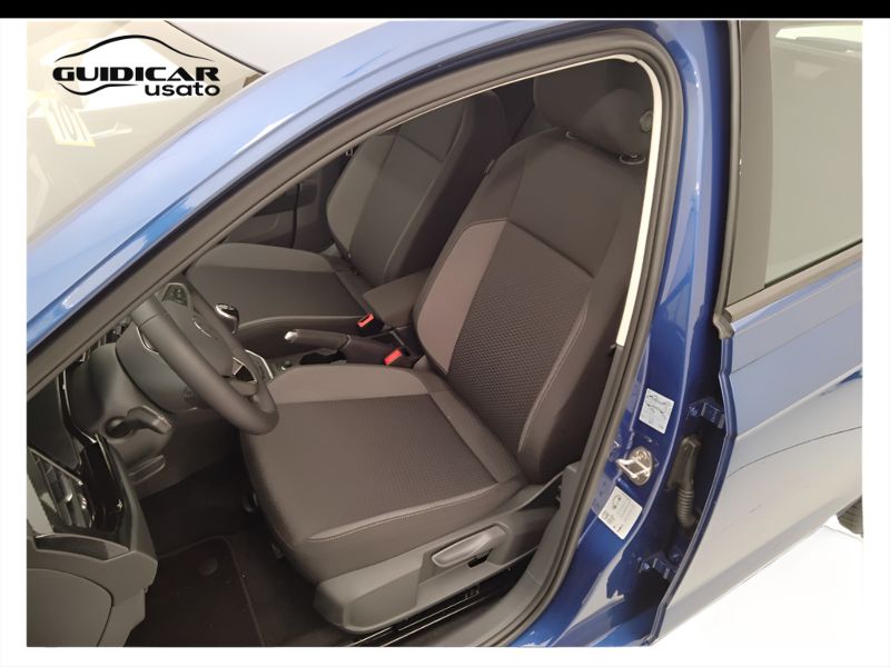GuidiCar - VOLKSWAGEN Polo 2024 Polo 1.0 tgi Life 90cv Km0
