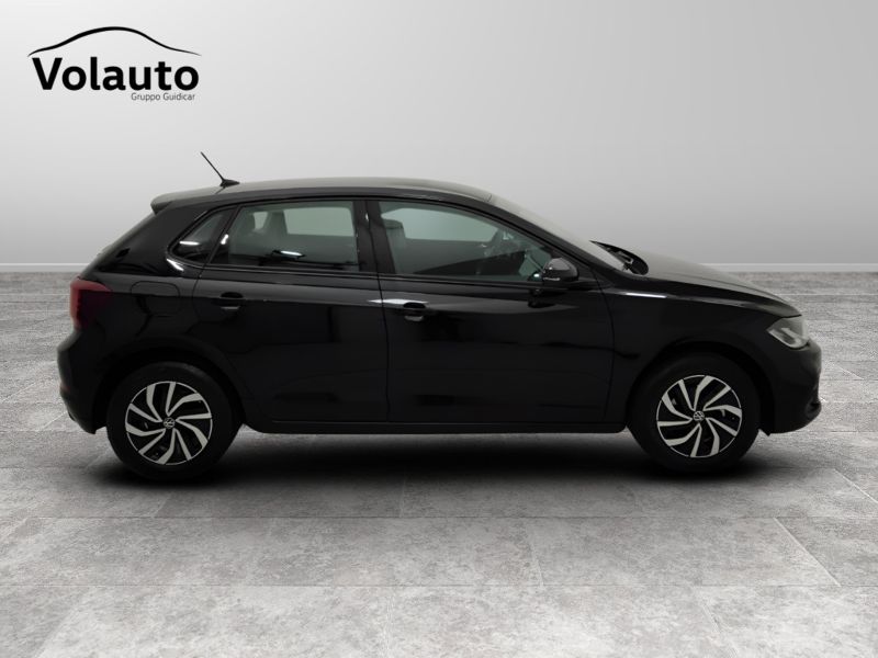 GuidiCar - VOLKSWAGEN Polo 2023 Polo 1.0 tsi Life 95cv dsg Usato