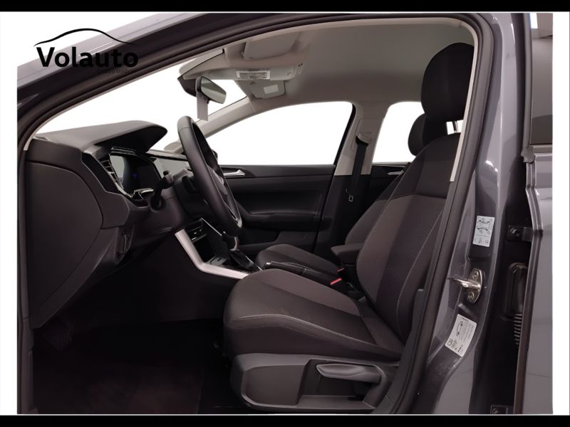 GuidiCar - VOLKSWAGEN Polo 2024 Polo 1.0 tsi Life 95cv dsg Usato
