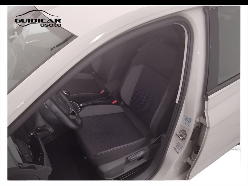 GuidiCar - VOLKSWAGEN Polo 2022 Polo 1.0 tsi Life 95cv Usato