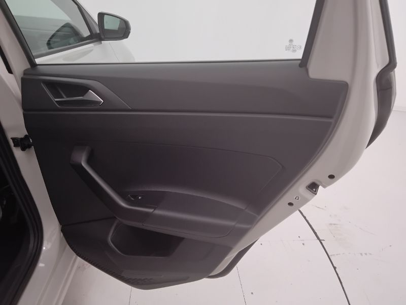 GuidiCar - VOLKSWAGEN Polo 2022 Polo 1.0 tsi Life 95cv Usato