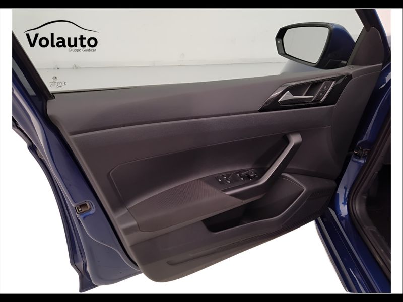 GuidiCar - VOLKSWAGEN Polo 2022 Polo 1.0 tsi Life 95cv Usato