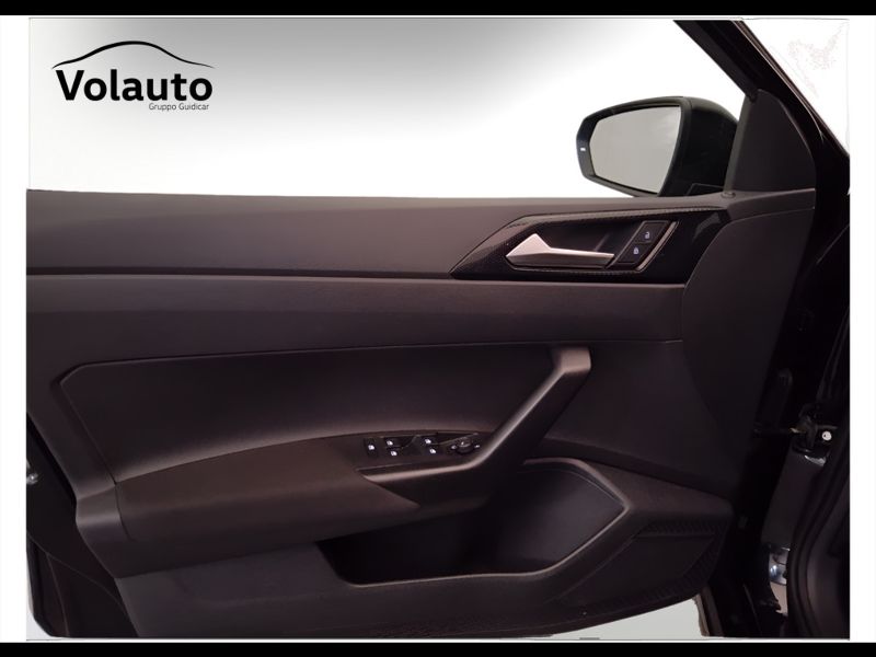 GuidiCar - VOLKSWAGEN Polo 2022 Polo 1.0 tsi Life 95cv Usato