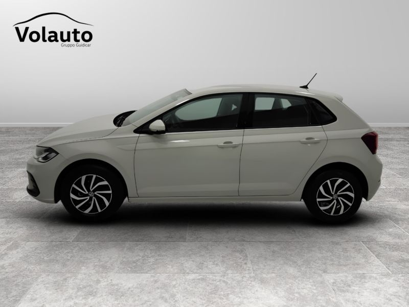 GuidiCar - VOLKSWAGEN Polo 2022 Polo 1.0 tsi Life 95cv Usato