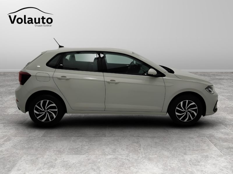 GuidiCar - VOLKSWAGEN Polo 2022 Polo 1.0 tsi Life 95cv Usato
