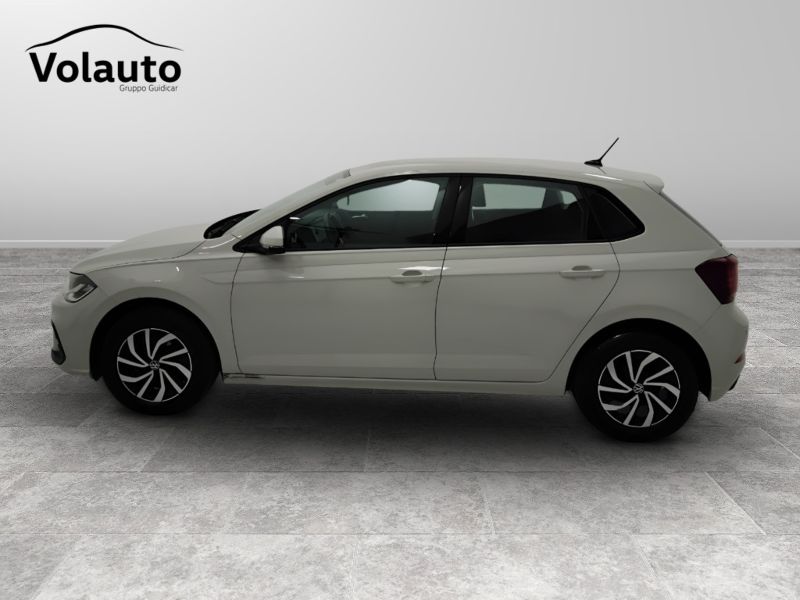 GuidiCar - VOLKSWAGEN Polo 2022 Polo 1.0 tsi Life 95cv Usato