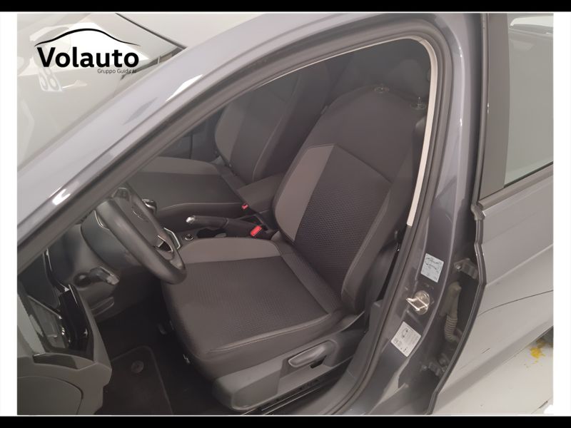 GuidiCar - VOLKSWAGEN Polo 2022 Polo 1.0 tsi Life 95cv Usato