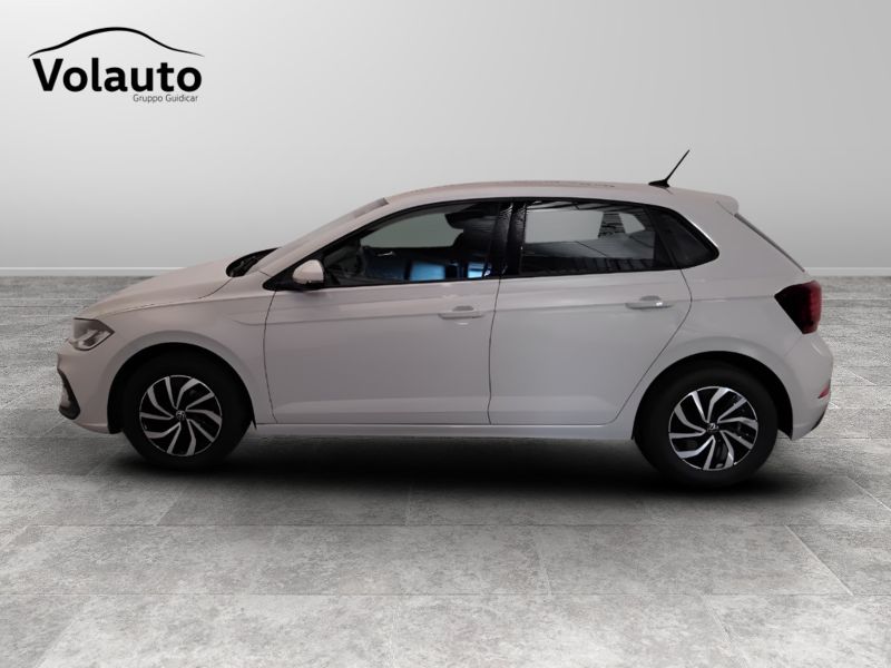 GuidiCar - VOLKSWAGEN Polo 2022 Polo 1.0 tsi Life 95cv Usato