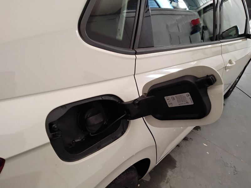 GuidiCar - VOLKSWAGEN Polo 2022 Polo 1.0 tsi Life 95cv Usato
