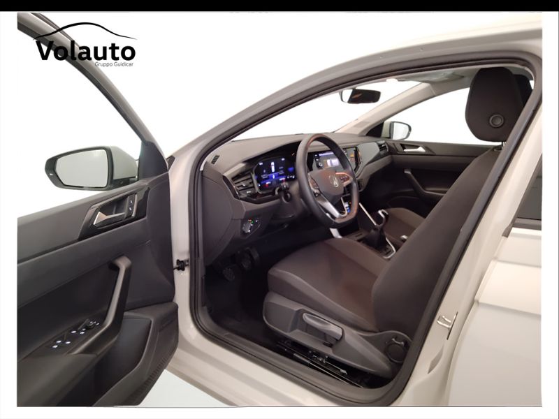GuidiCar - VOLKSWAGEN Polo 2022 Polo 1.0 tsi Life 95cv Usato