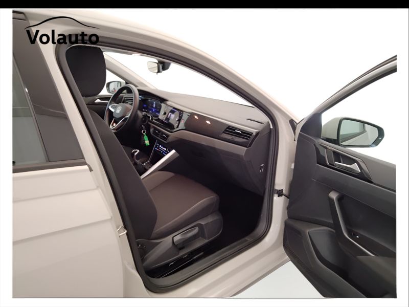 GuidiCar - VOLKSWAGEN Polo 2022 Polo 1.0 tsi Life 95cv Usato