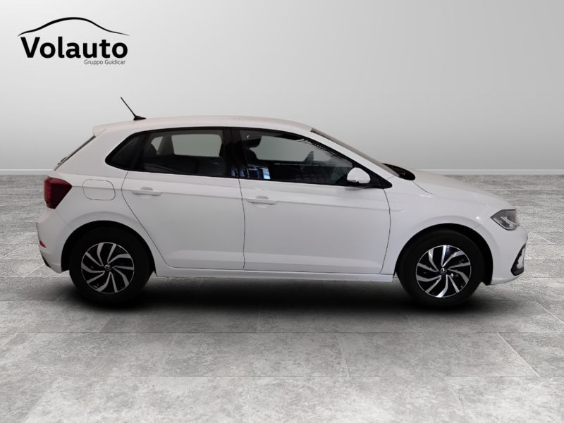 GuidiCar - VOLKSWAGEN Polo 2023 Polo 1.0 tsi Life 95cv Usato