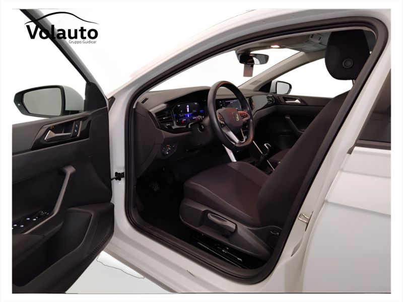 GuidiCar - VOLKSWAGEN Polo 2023 Polo 1.0 tsi Life 95cv Usato