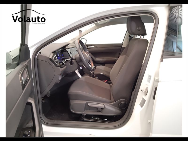 GuidiCar - VOLKSWAGEN Polo 2023 Polo 1.0 tsi Life 95cv Usato