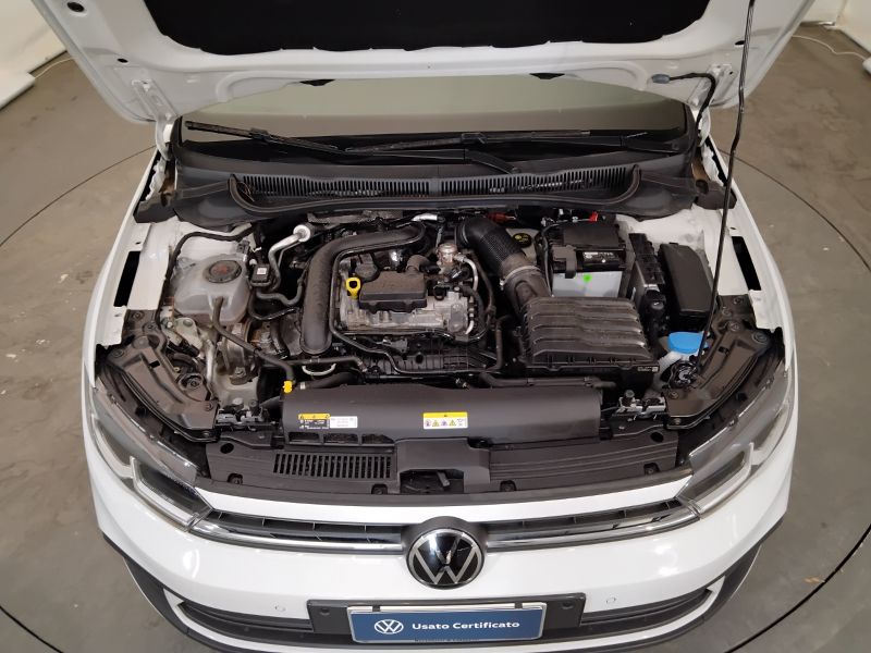 GuidiCar - VOLKSWAGEN Polo 2023 Polo 1.0 tsi Life 95cv Usato