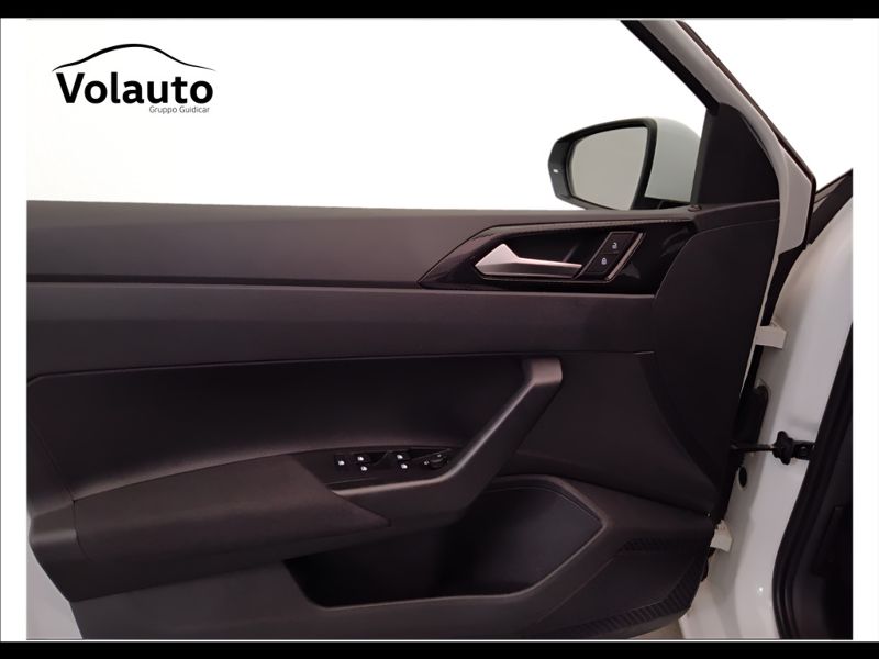 GuidiCar - VOLKSWAGEN Polo 2023 Polo 1.0 tsi Life 95cv Usato