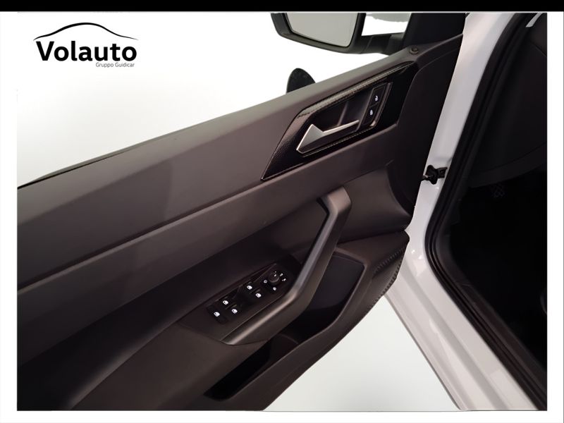 GuidiCar - VOLKSWAGEN Polo 2023 Polo 1.0 tsi Life 95cv Usato