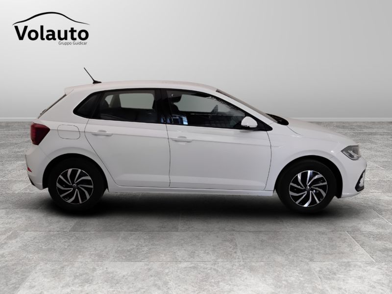 GuidiCar - VOLKSWAGEN Polo 2023 Polo 1.0 tsi Life 95cv Usato