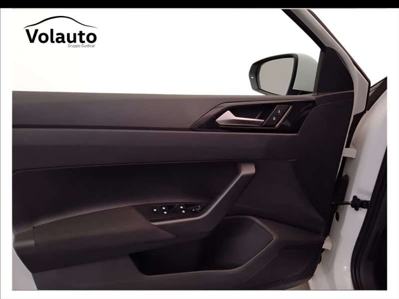 GuidiCar - VOLKSWAGEN Polo 2023 Polo 1.0 tsi Life 95cv Usato