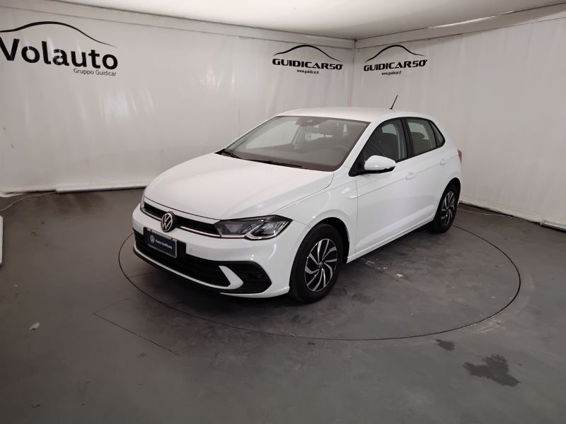 GuidiCar - VOLKSWAGEN Polo 2023 Polo 1.0 tsi Life 95cv Usato