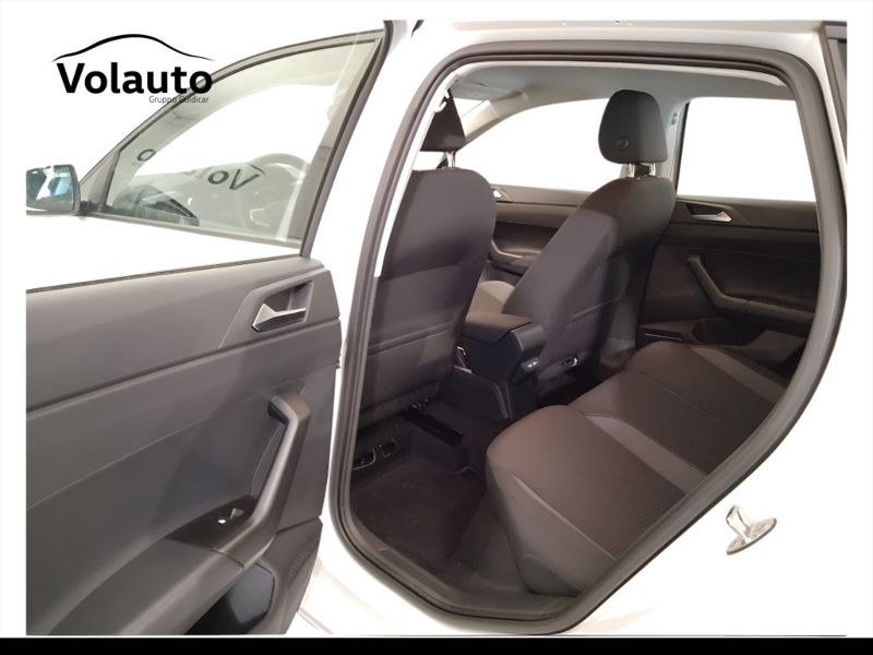 GuidiCar - VOLKSWAGEN Polo 2023 Polo 1.0 tsi Life 95cv Usato