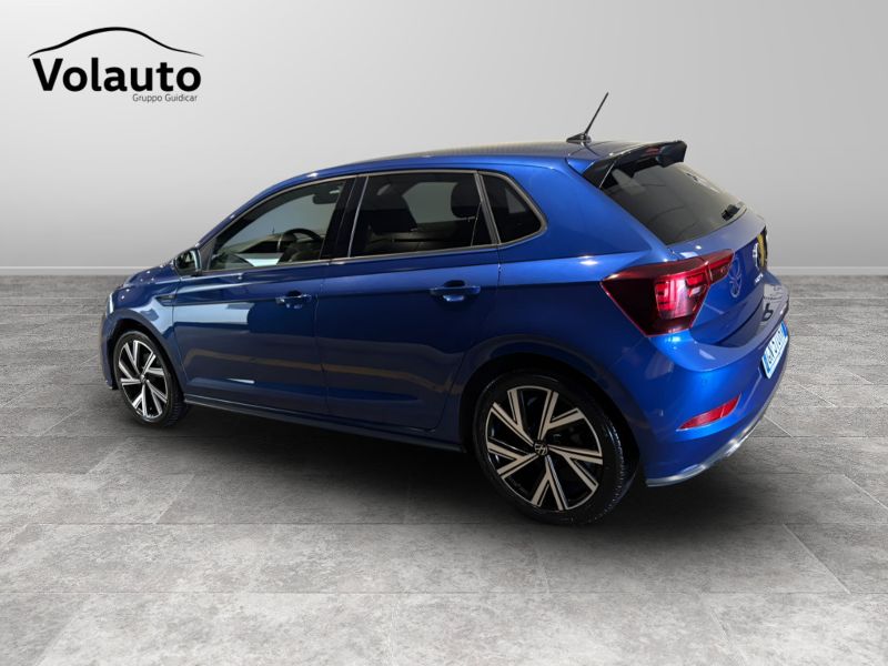 GuidiCar - VOLKSWAGEN Polo 2023 Polo 1.0 tsi R-Line 110cv dsg Usato