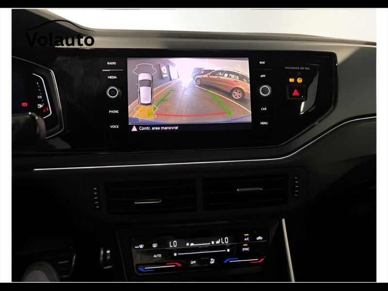 GuidiCar - VOLKSWAGEN Polo 2023 Polo 1.0 tsi R-Line 110cv dsg Usato