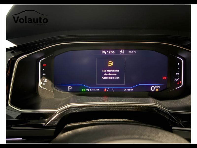 GuidiCar - VOLKSWAGEN Polo 2023 Polo 1.0 tsi R-Line 110cv dsg Usato