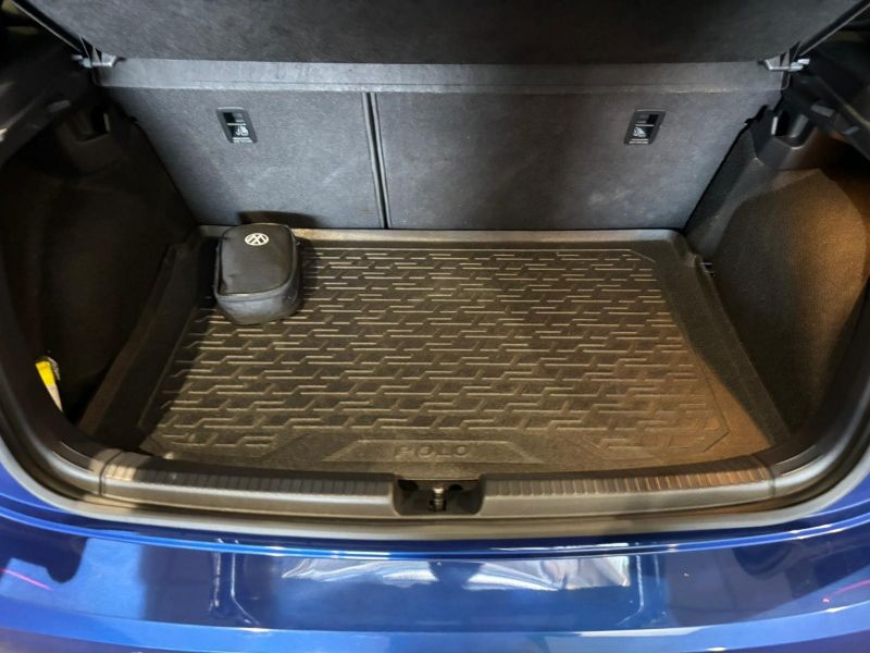 GuidiCar - VOLKSWAGEN Polo 2023 Polo 1.0 tsi R-Line 110cv dsg Usato