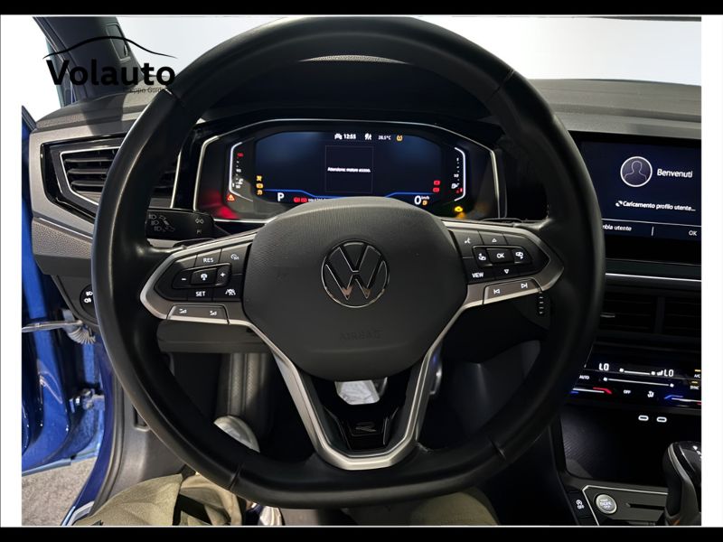 GuidiCar - VOLKSWAGEN Polo 2023 Polo 1.0 tsi R-Line 110cv dsg Usato