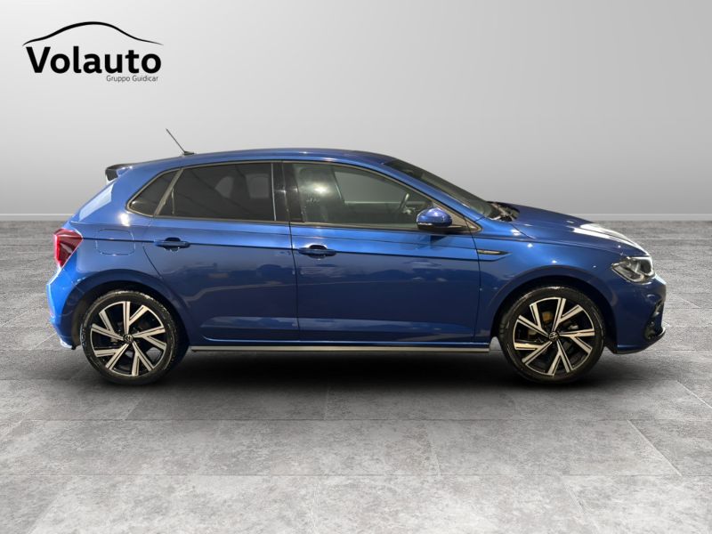 GuidiCar - VOLKSWAGEN Polo 2023 Polo 1.0 tsi R-Line 110cv dsg Usato