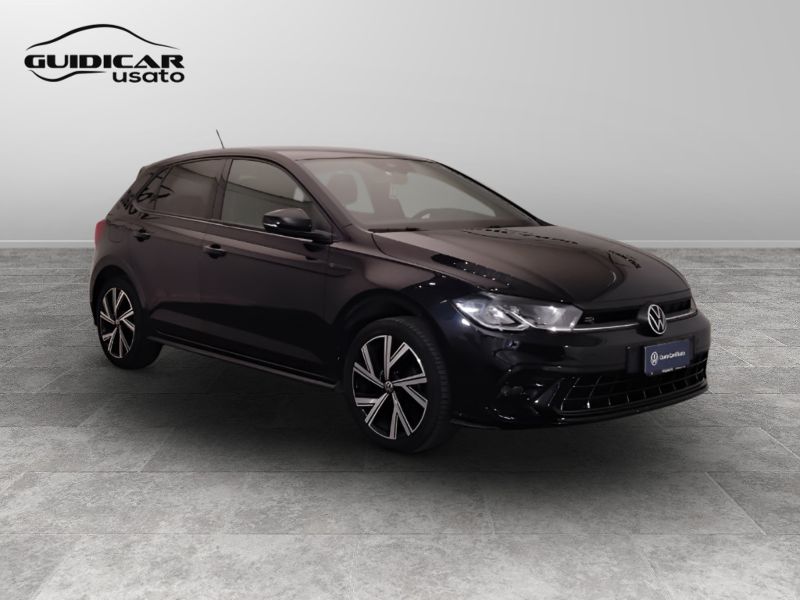 GuidiCar - VOLKSWAGEN Polo 2022 Polo 1.0 tsi R-Line 95cv dsg Usato