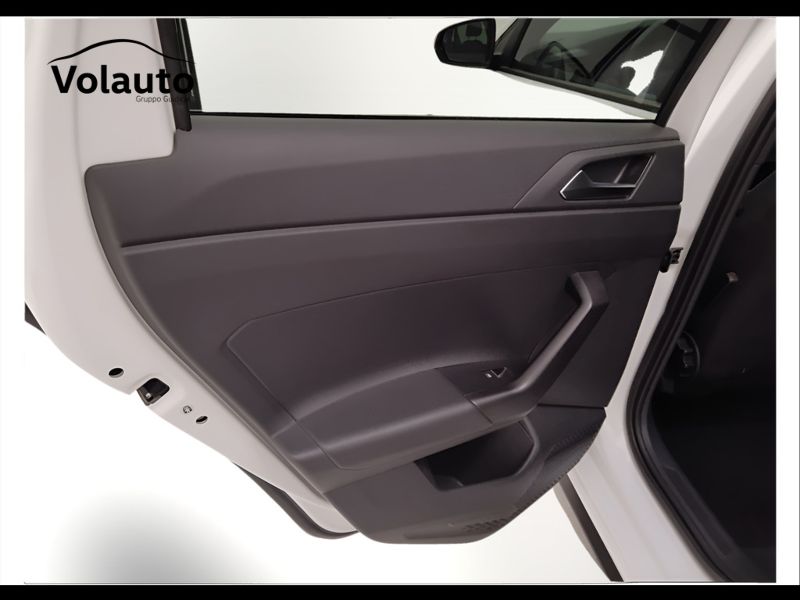 GuidiCar - VOLKSWAGEN Polo 2021 Polo 1.0 tsi R-Line 95cv Usato