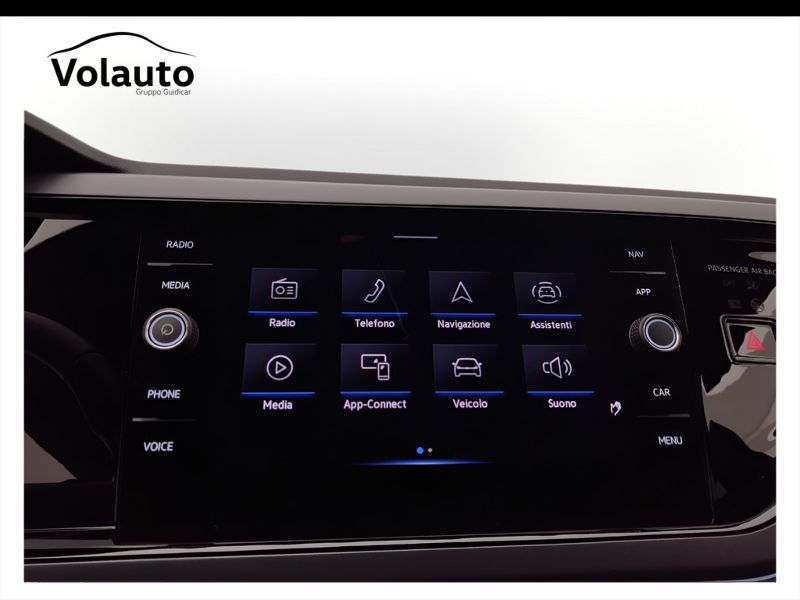 GuidiCar - VOLKSWAGEN Polo 2022 Polo 1.0 tsi R-Line 95cv Usato