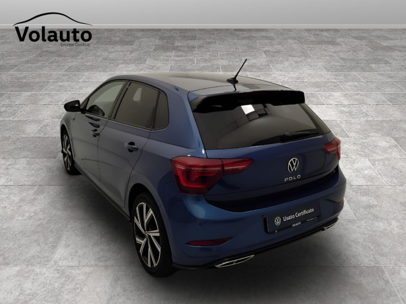 GuidiCar - VOLKSWAGEN Polo 2022 Polo 1.0 tsi R-Line 95cv Usato