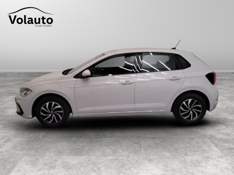 GuidiCar - VOLKSWAGEN Polo 2022 Polo 1.0 tsi Style 95cv Usato