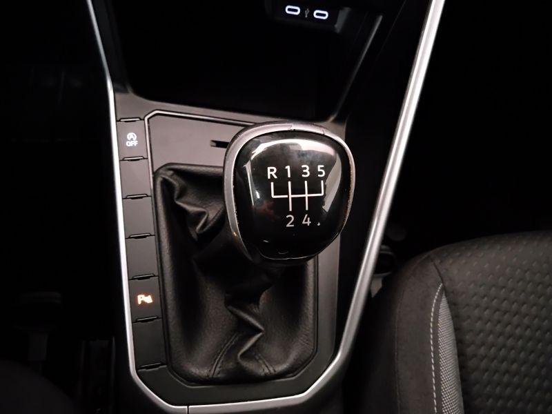 GuidiCar - VOLKSWAGEN Polo 2022 Polo 1.0 tsi Style 95cv Usato