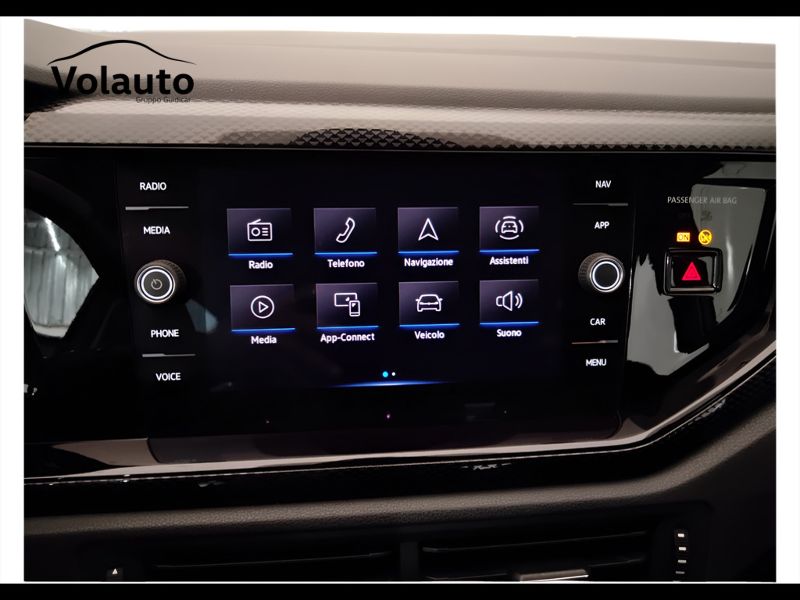 GuidiCar - VOLKSWAGEN Polo 2022 Polo 1.0 tsi Style 95cv Usato