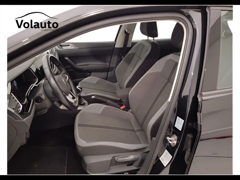 GuidiCar - VOLKSWAGEN Polo 2022 Polo 1.0 tsi Style 95cv Usato