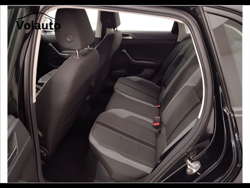 GuidiCar - VOLKSWAGEN Polo 2022 Polo 1.0 tsi Style 95cv Usato