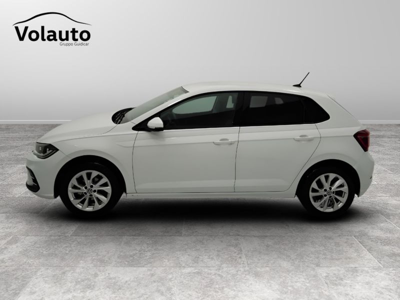 GuidiCar - VOLKSWAGEN Polo 2022 Polo 1.0 tsi Style 95cv Usato